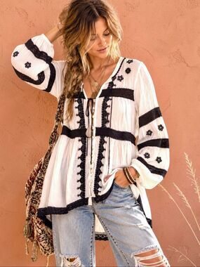 Free People Iris Peasant Blouse White Black Oversized Embroidered Boho Tunic Med